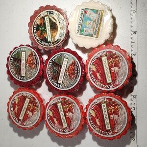 Yankee Candle Lot Of 8 Wax Melts/Tarts 4 Different Christmas Fragrances